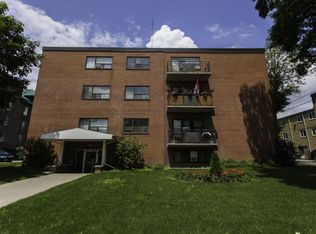 441 Elmwood Ave #403, Richmond Hill, ON