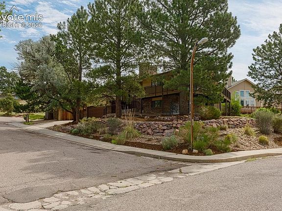5th image of 6520 Hawkeye Cir