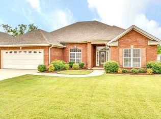 541 Ashton Oak Dr, Prattville, AL 36066