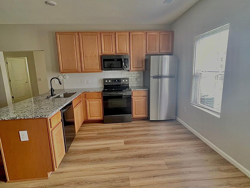 Villages at Lake Silvercote Apartment Rentals Wentzville, MO Zillow