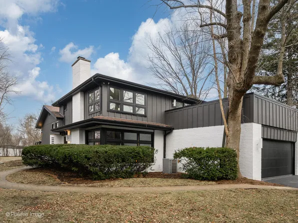 1077 Green Bay Rd, Glencoe, IL 60022