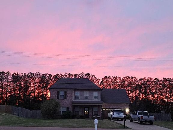 2nd image of 93 Hannah Marie Dr