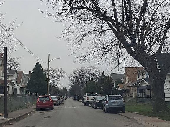5th image of 309 Midland Ave