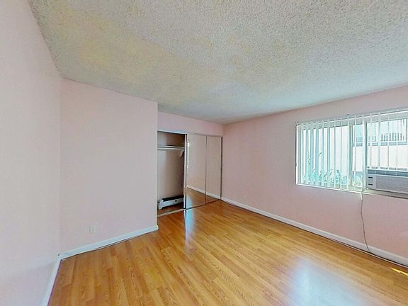 5th image of 366 S Miraleste Dr Unit 371
