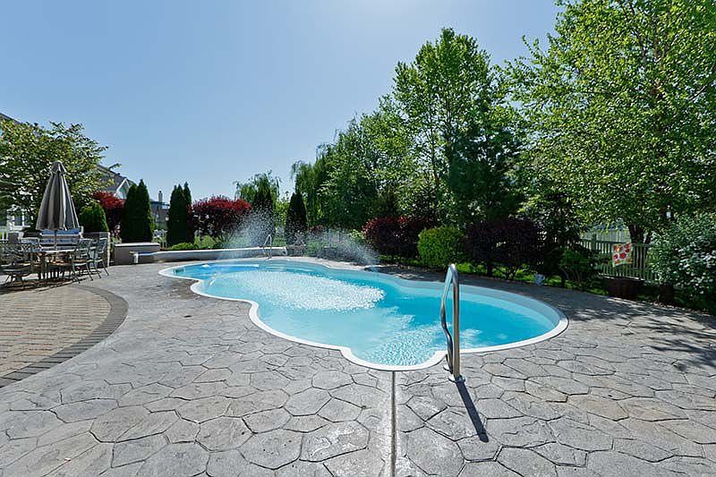 Private Pool