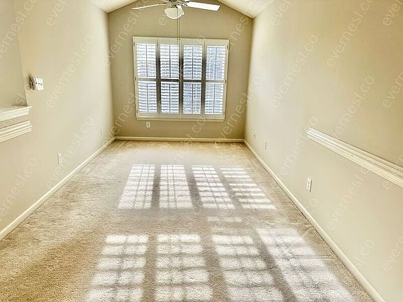 5th image of 310 Settlement Dr