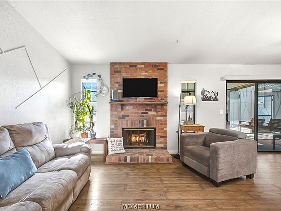 3rd image of 4877 Scotty Drive