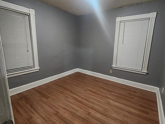 4th image of 12 Whitney St #1