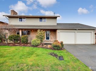 1567 Farrelly St, Enumclaw, WA 98022