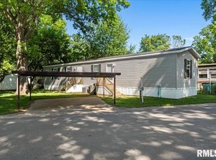 3725 N Peoria Rd #111, Springfield, IL 62702