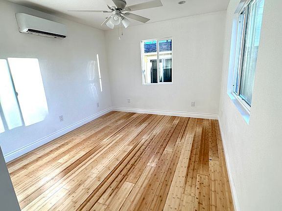 5th image of 12124 183rd St