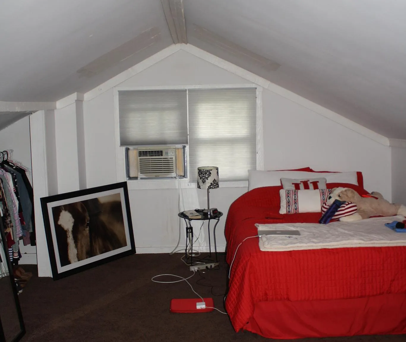 4 bed, 1354 sqft, $5,400 — Photo 3