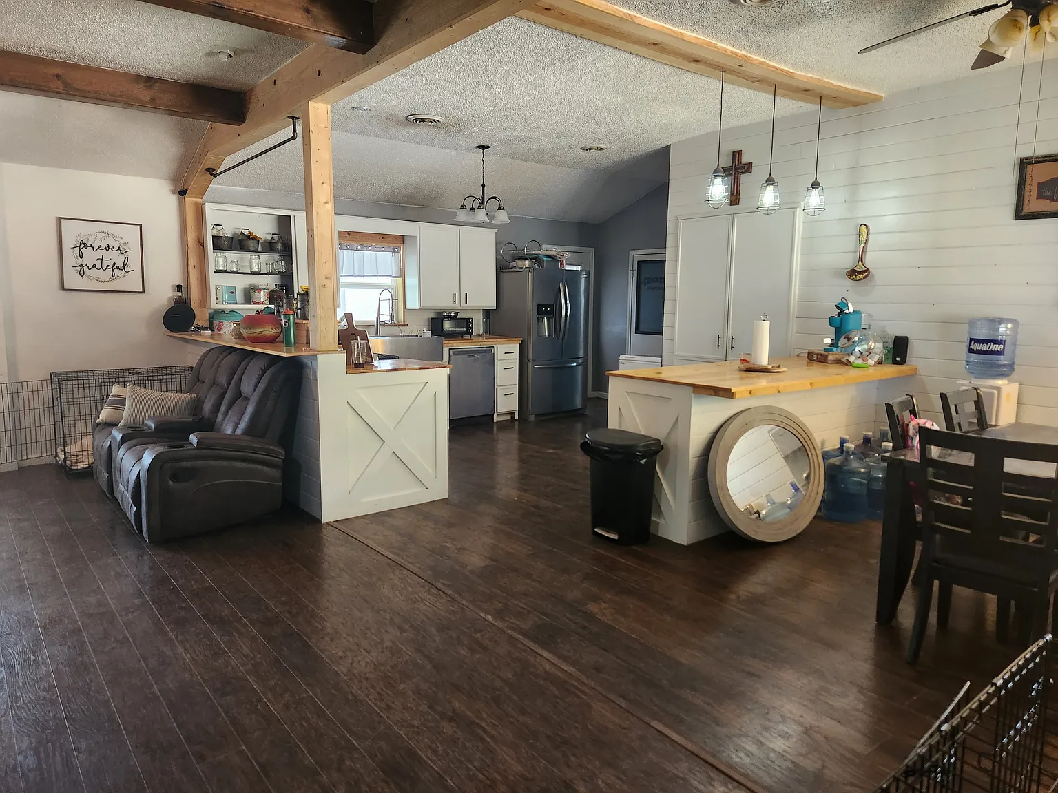 4 bed, 1872 sqft, $1,800 — Photo 4