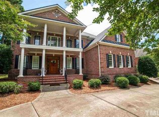 3805 Sparrow Pond Ln, Raleigh, NC 27606