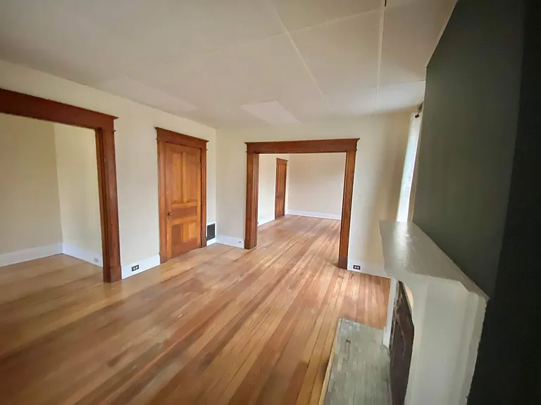 201 Sterrett Ave #2 — Photo 20