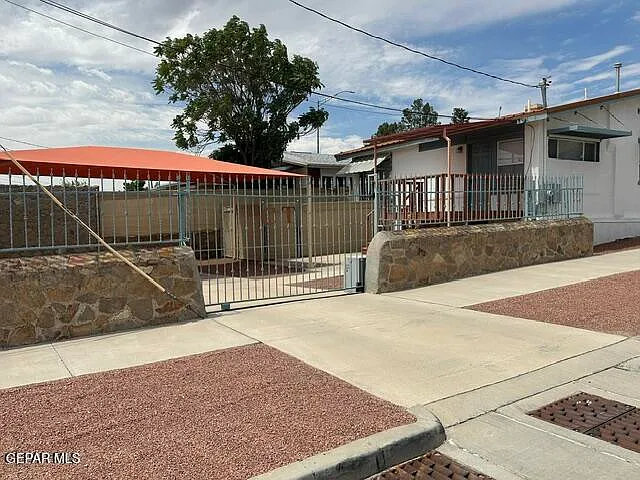 4222 Pershing Dr — Photo 29