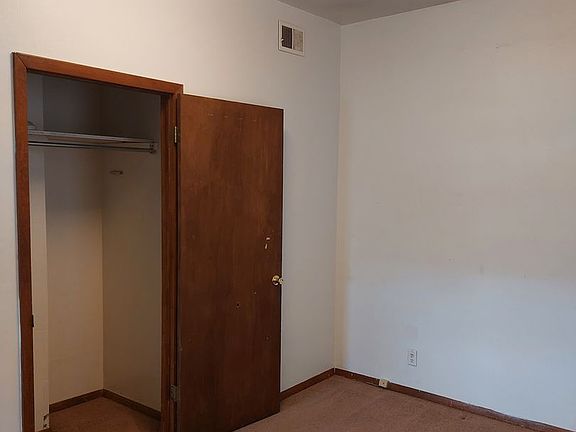 4th image of 1610 8th Ave APT 1