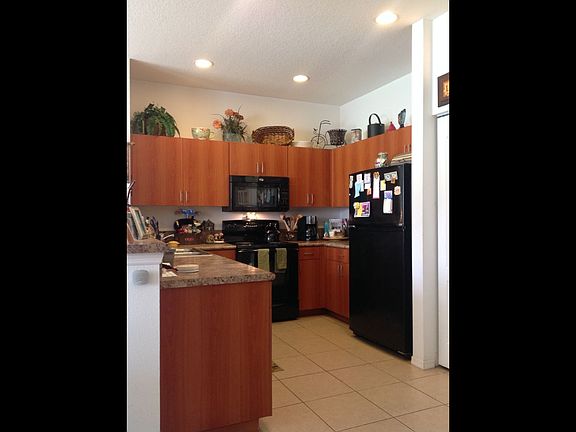 3rd image of 505 Seminole Palms Dr