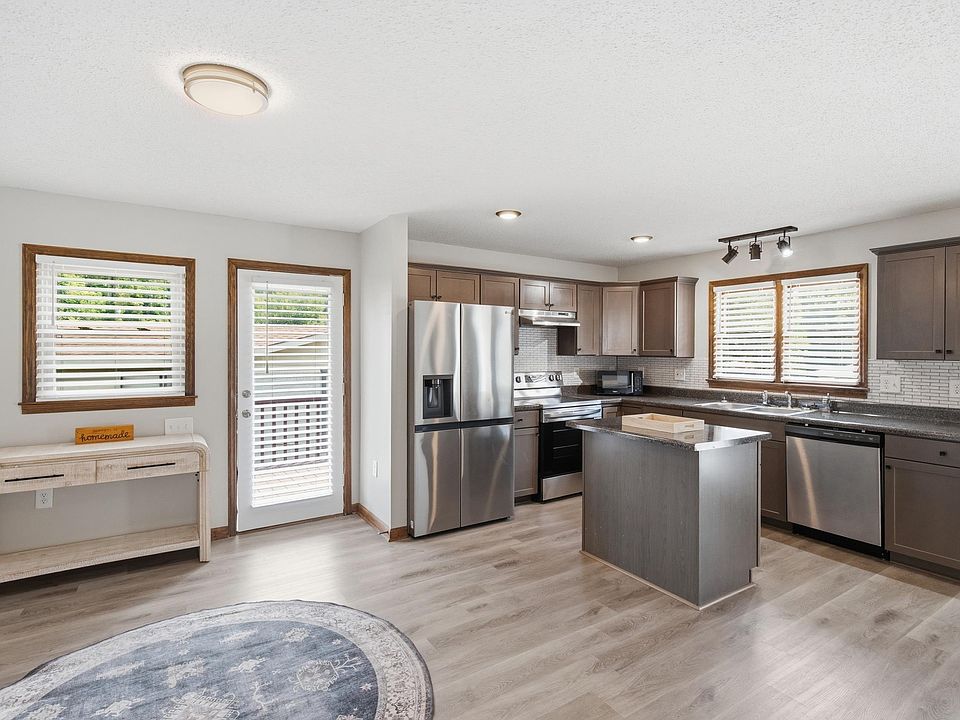 1st image of 100 Hann Dr