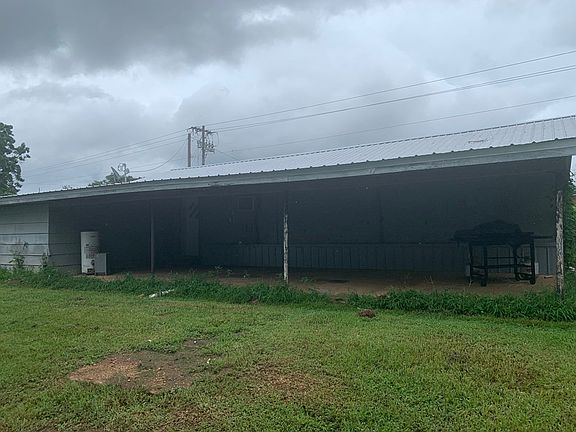 3rd image of 2262 Highway 51 SE