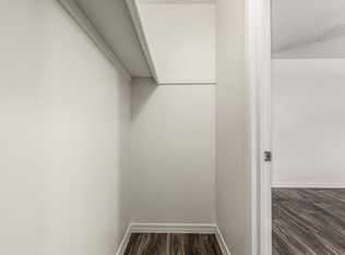 Forte, Phoenix, AZ 85015