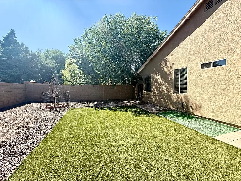 6735 E Kilkenny Pl — Photo 16