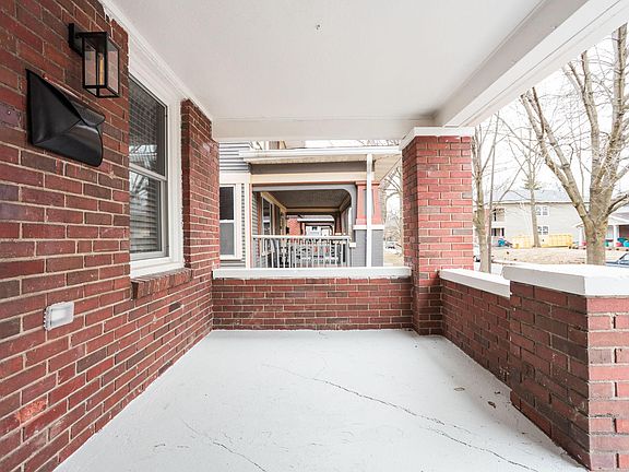 5th image of 4027 N Park Ave