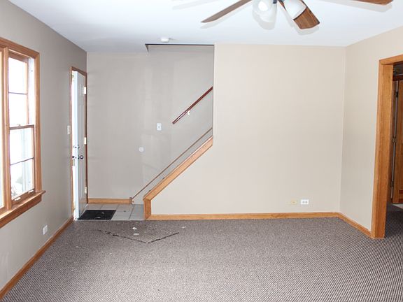 4th image of 358 Behm Dr