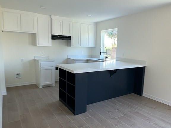 3rd image of 7137 Calles Ave