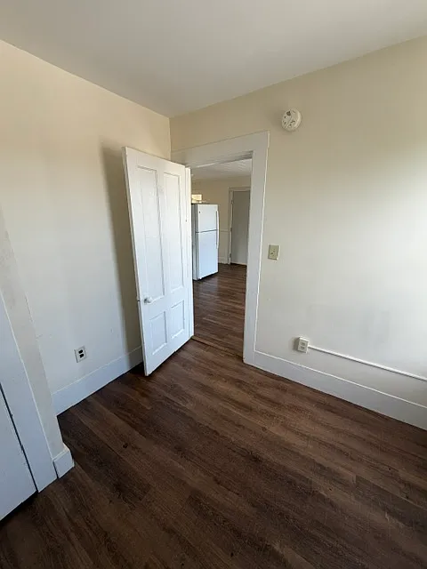 3 bed, $2,100 — Photo 3