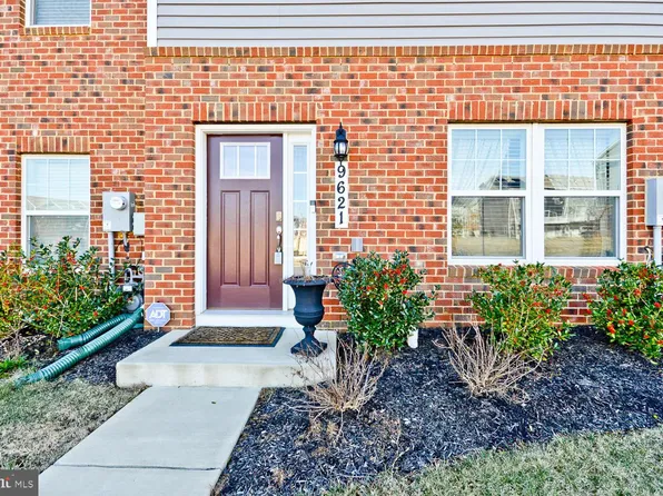 9621 Fagan Dr, Bowie, MD 20721