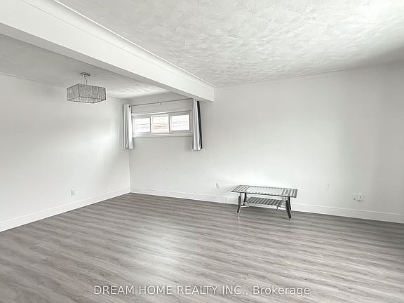 2nd image of 83 Cornwallis Dr