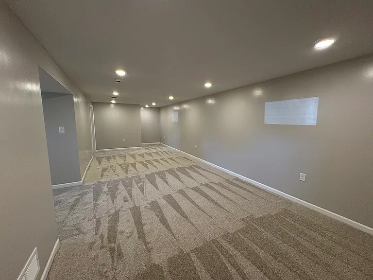4264 Vera Cruz Ave N — Photo 11