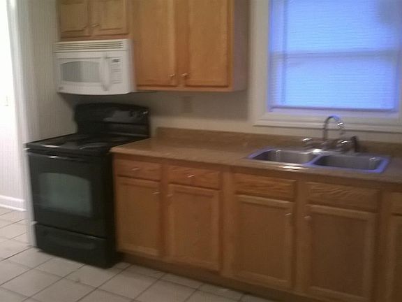 5th image of 457 Morgan Ave