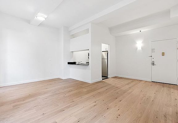 4th image of 75 West St APT 4F