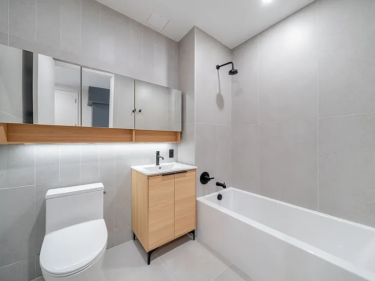 931 Carroll St #1007 — Photo 12
