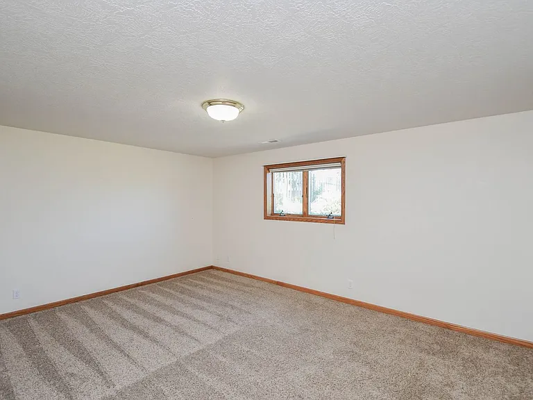 5937 S Lois Ln — Photo 34