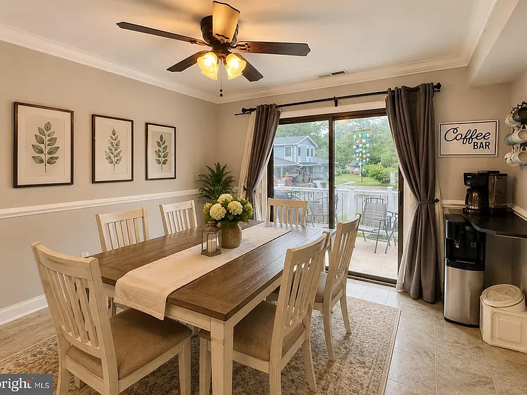 64 Woodway Dr — Photo 13