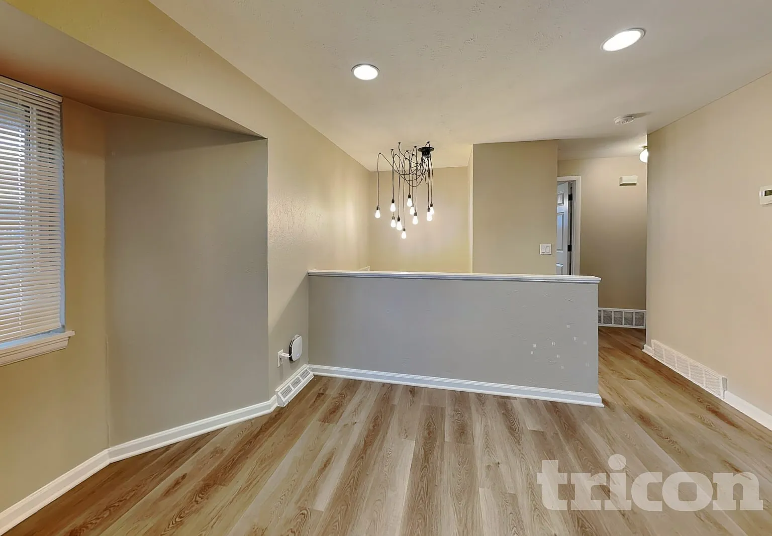 7385 W Bails Avenue Lakewood CO — Photo 2