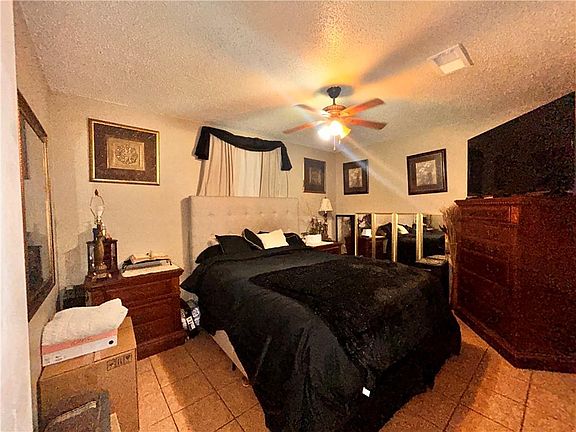 5th image of 154 Laroussini St