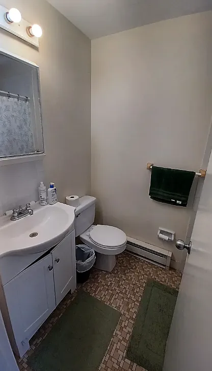 1 bed, 470 sqft, $2,100 — Photo 2