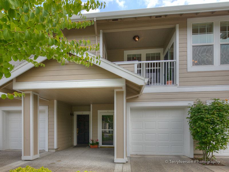 1st image of 7216 SW Manor Way Unit F