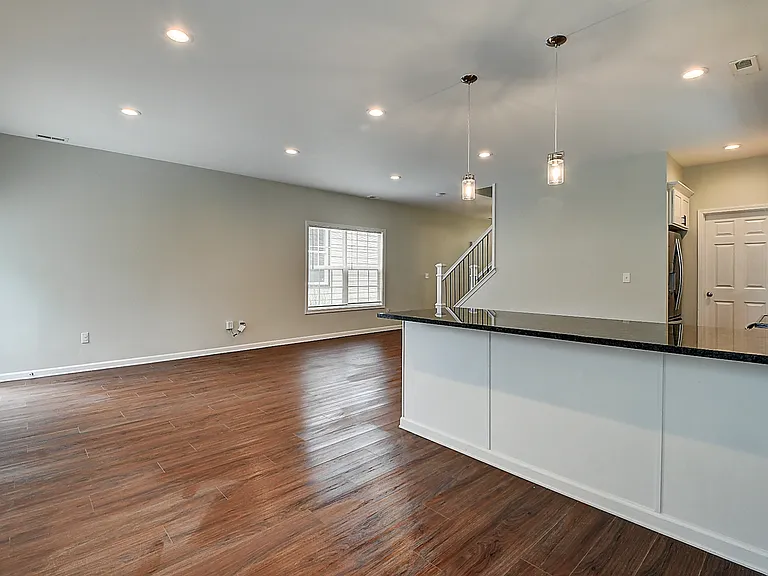 2221 Bellefontaine St — Photo 5