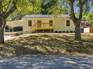 207 Edgewood Ave, Mount Pleasant, TN 38474