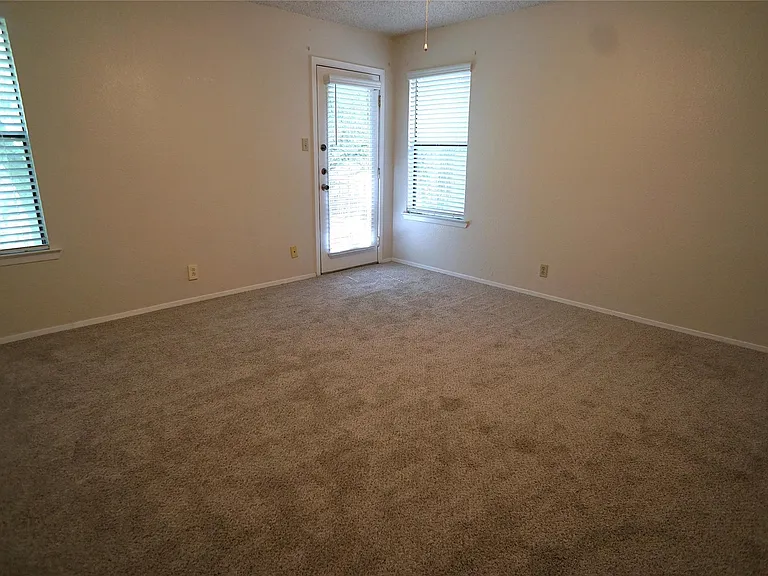 8418 Fathom Cir #C-302 — Photo 7