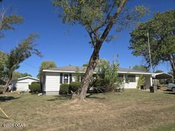 301 E Wilson St, Wheaton, MO 64874