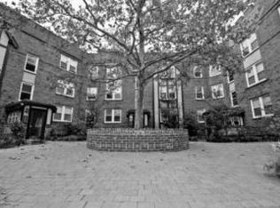 1402 Locust Street, Cincinnati, OH 45206