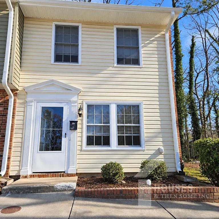 122 Pine Creek Ct Ext — Photo 1