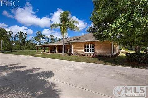 3rd image of 15401 Sweetwater Ct