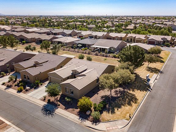 2nd image of 42223 W Solitare Dr